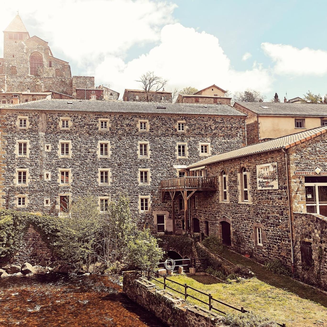 Auberge De Chanteuges Bagian luar foto